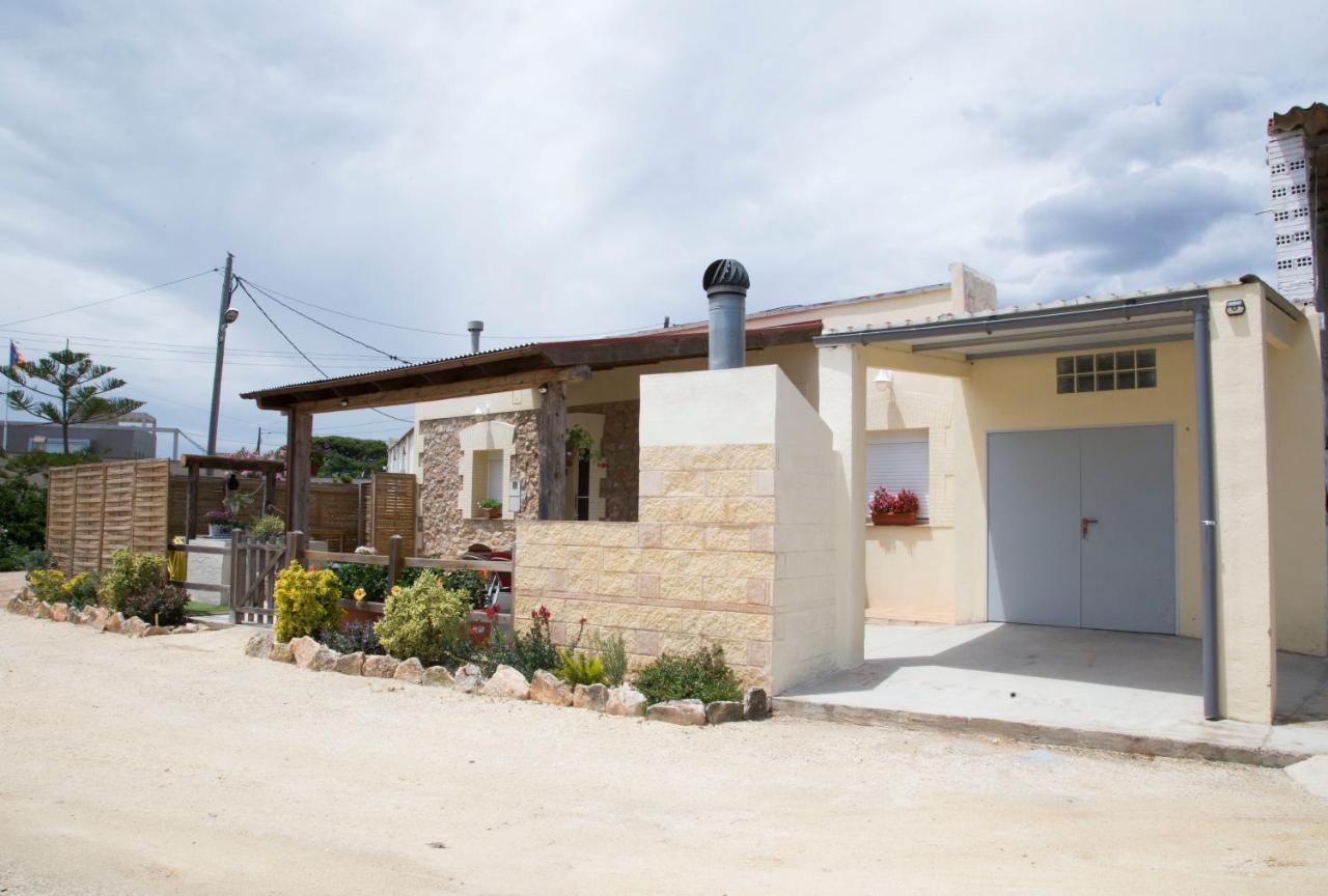 הוילה Camarles Casa Josep מראה חיצוני תמונה
